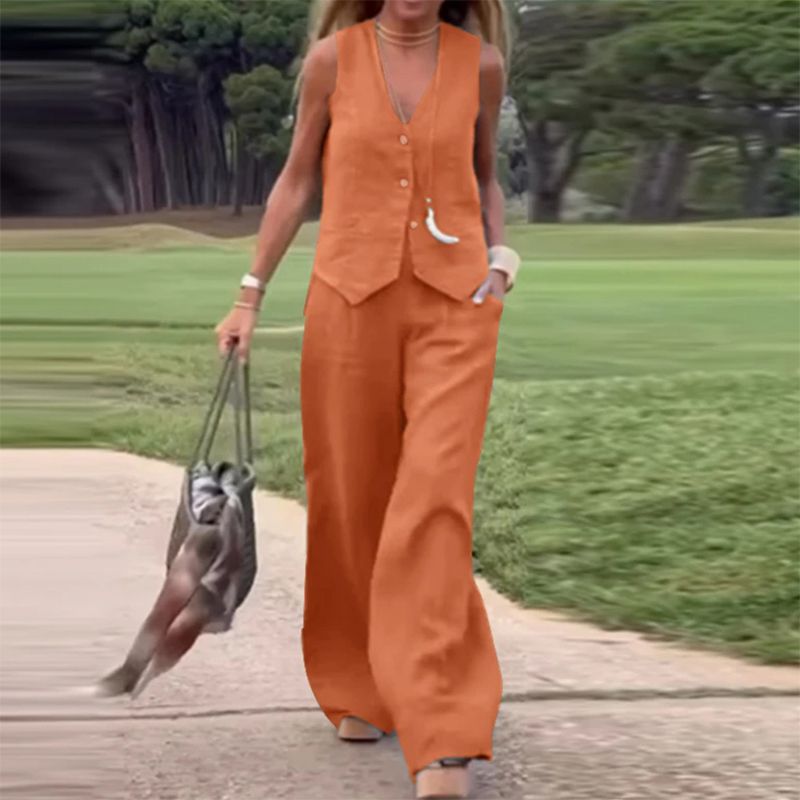 đSzĂnes gombos mellĂ©ny Ă©s szĂ©les nadrĂĄg, nĆi kĂ©trĂ©szes szett