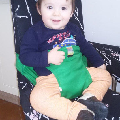 👶Hordozható étkezőszék gyerekeknek