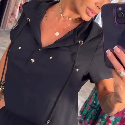 Kapucnis, V-nyakú blúz, rövid ujjú, nadrág, kétrészes szett