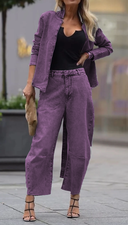 Női kerek nyakú kabát és nadrág lezser szettben