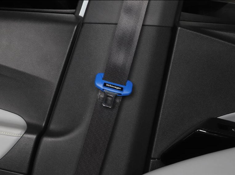 Védőhuzat az autó biztonsági övének csatjához🎉2 db🎉