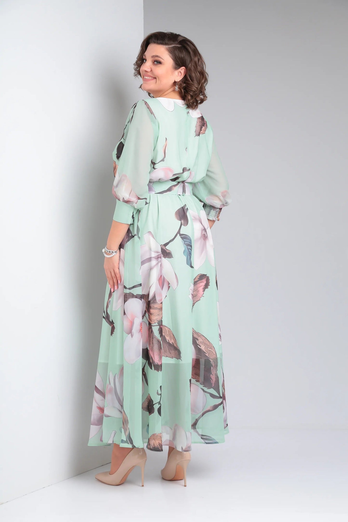 2025-ös új, elegáns, kiváló minőségű női ruhák