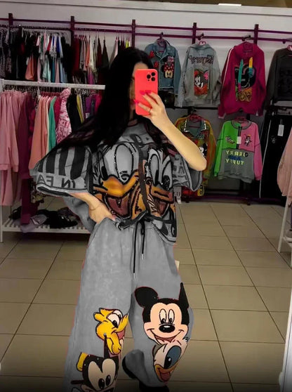 Donald kacsa és Mickey egér témájú felső és nadrág szett