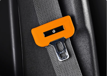 Védőhuzat az autó biztonsági övének csatjához🎉2 db🎉