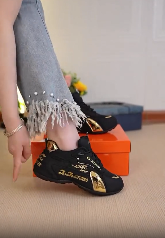 Divatos női mindennapi kényelmes sportcipők, amelyek növelik a magasságot