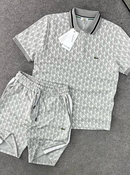 Divatos és sokoldalú, rövid ujjú lezser öltöny