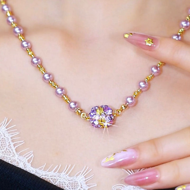 Elegáns nyaklánc, csillogó - "Mágneses szív"