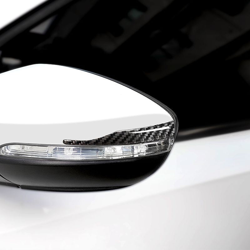 Szénszálas tükörmatrica ütésvédelemmel és logóval