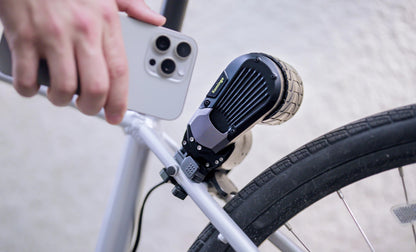 Kamingo: Alakítsd át kerékpárodat 750 W-os elektromos kerékpárrá 10 másodperc alatt