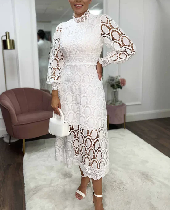 Női midi ruha elegáns, légies nyakkivágással