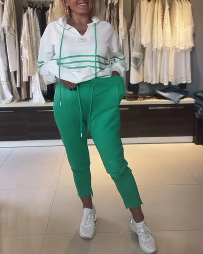 Csíkos mintás pulóver szett