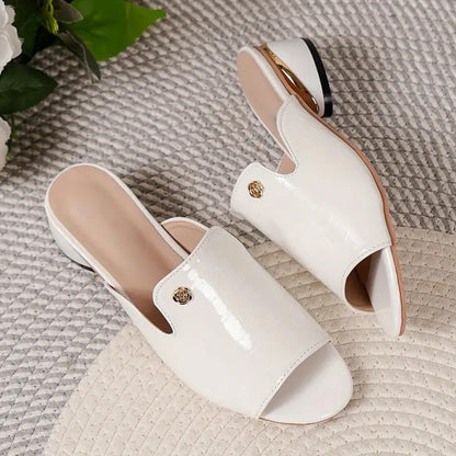 😍Utolsó nap 50% kedvezménnyel😍 - Divatos női ortopéd bőr szandál nyitott orrokkal és vastag sarokkal