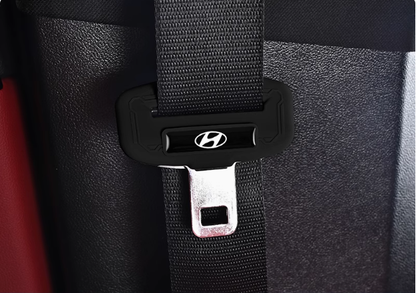 Védőhuzat az autó biztonsági övének csatjához🎉2 db🎉