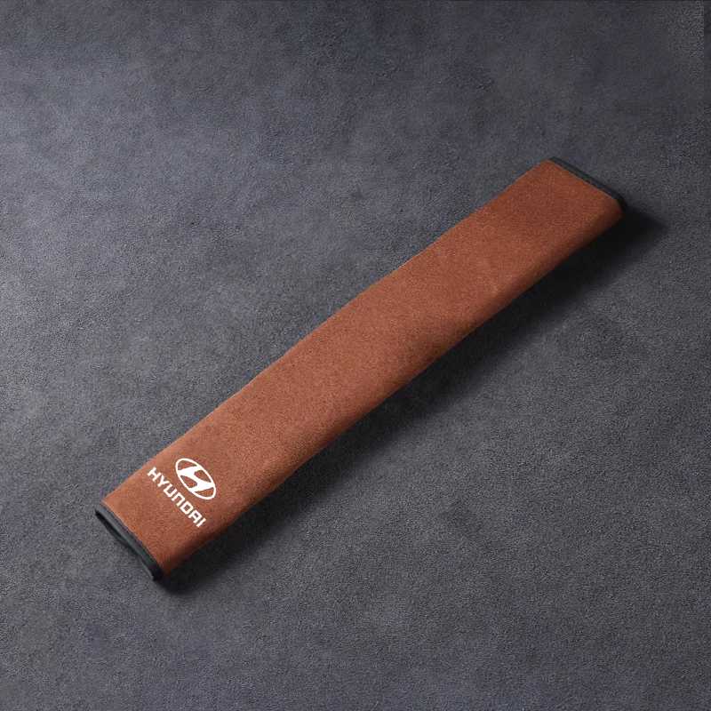 Selyemleather biztonsági övhuzat - nyakvédelemmel és logós opcióval