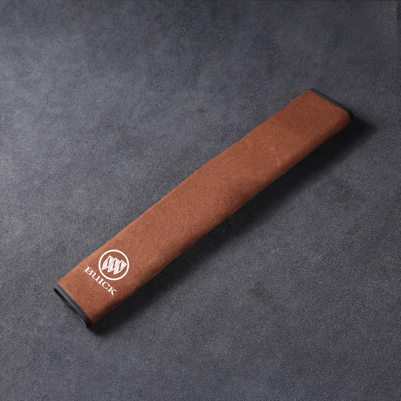 Selyemleather biztonsági övhuzat - nyakvédelemmel és logós opcióval