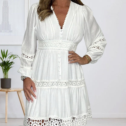 🌸Divatos és elegáns csipkeruha V-nyakkal