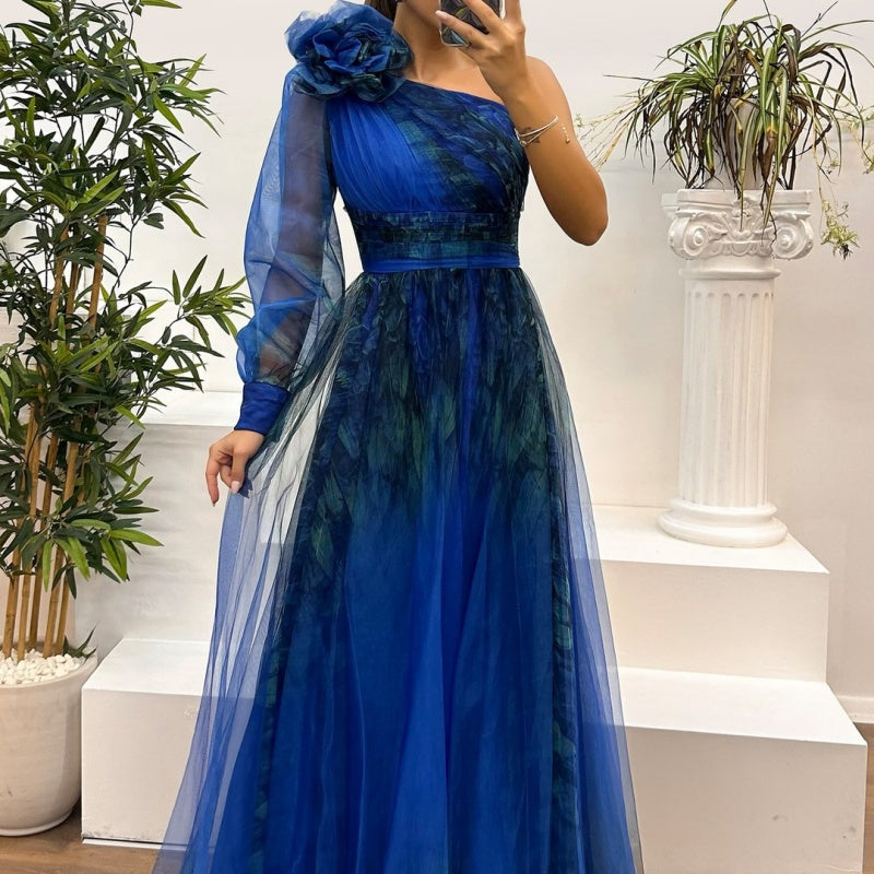 Női mintás ruhák ferde vállakkal