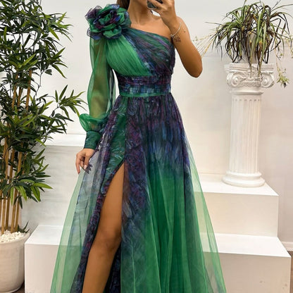 Női mintás ruhák ferde vállakkal