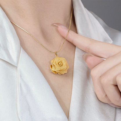 🌹Könnyű és luxus rózsa nyaklánc