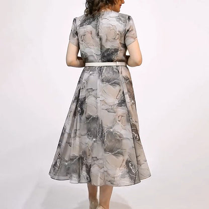 Női elegáns kerek nyakú, rövid ujjú midi ruha