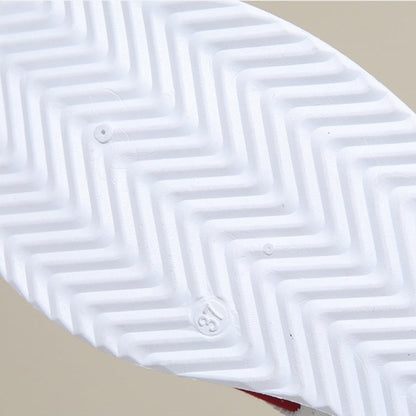 Lenyűgöző és stílusos, könnyű ortopéd cipők