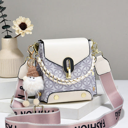 Divatos bőr női crossbody táska