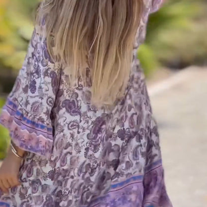 🌸 Virágmintás V-nyakú ruha|Francia romantikus szabás, nyaraláskor/randevún kötelező viselet~