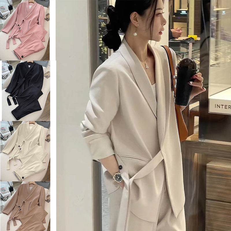 Kétrészes női szett - elöl megkötős kabát és bő szárú nadrág