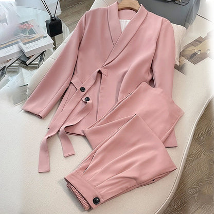 Kétrészes női szett - elöl megkötős kabát és bő szárú nadrág