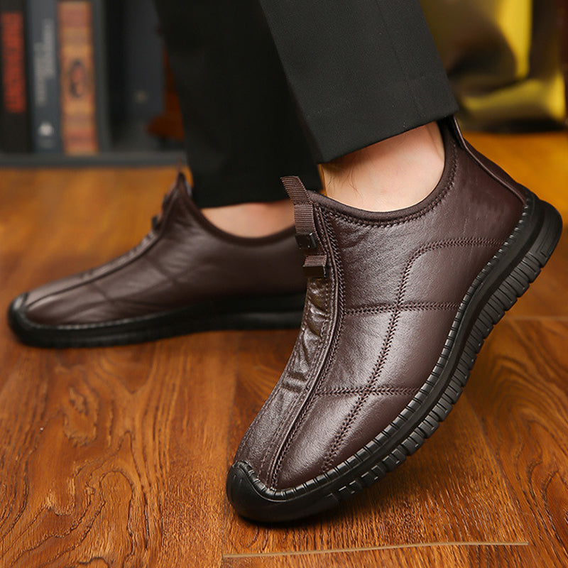 👟🌟 Férfi plüssbélésű csúszásmentes gyaloglócipő – Meleg, puha és stabil viselet téli sétákhoz✨
